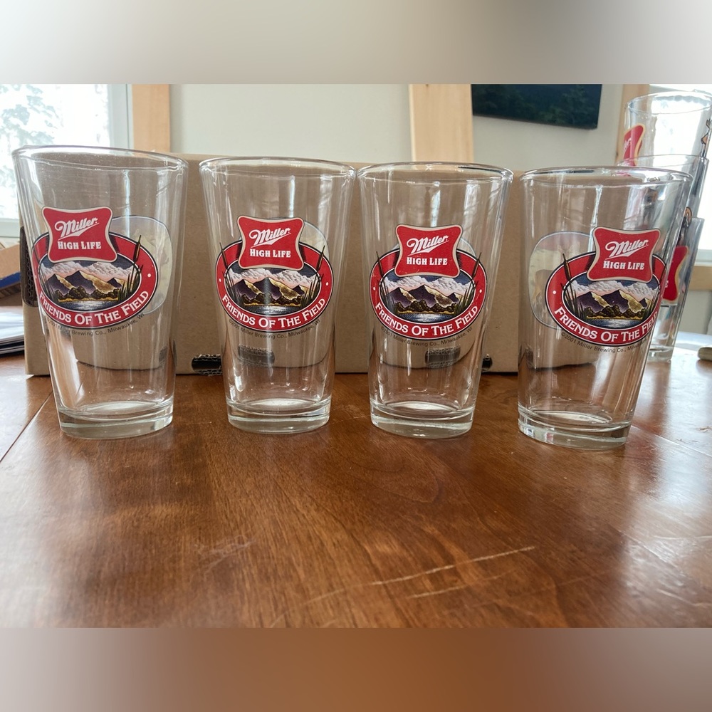 Miller High Life Vintage Pint Glasses- Four